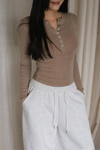 Pearl-Skin Henley- Milk Tea