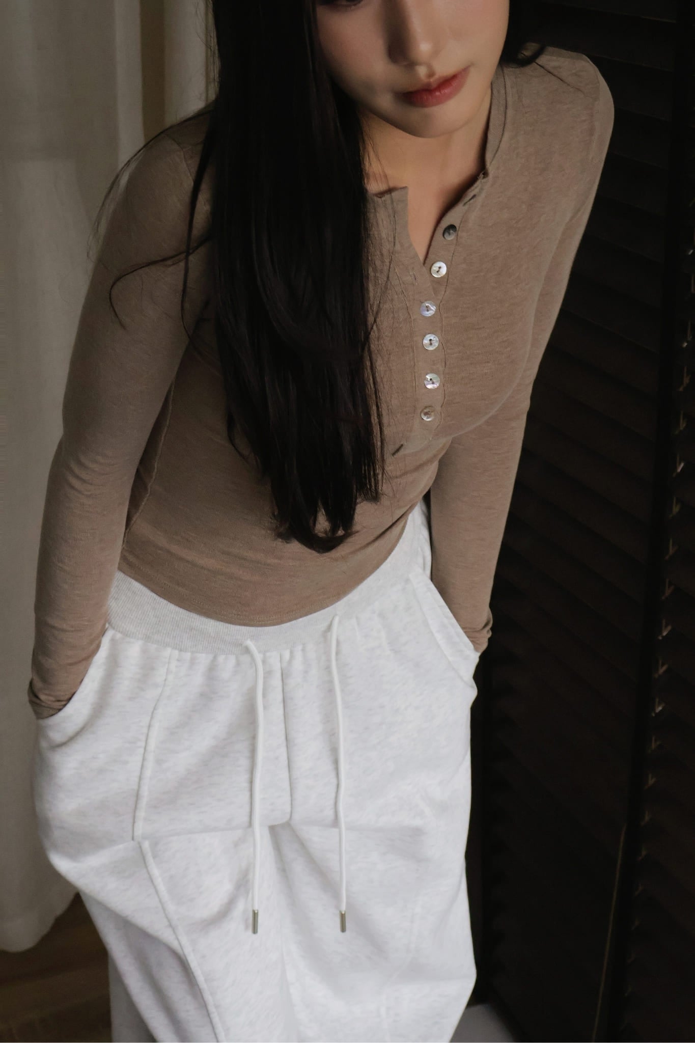 Pearl-Skin Henley- Milk Tea
