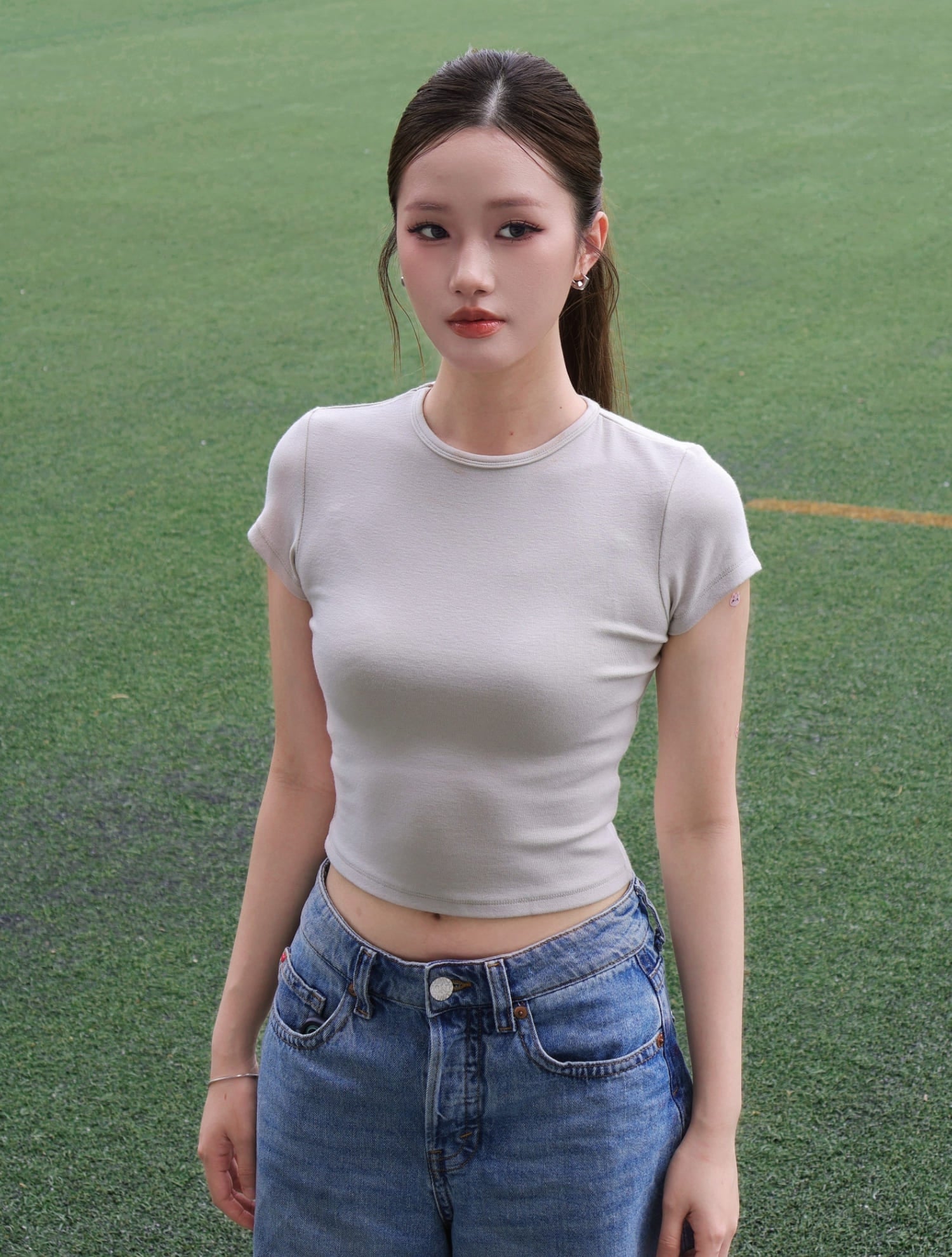 Round Neck Crop Tee - Light Beige