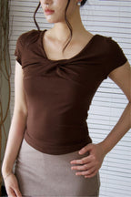 Roche Tee - Brown