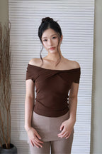 Roche Tee - Brown