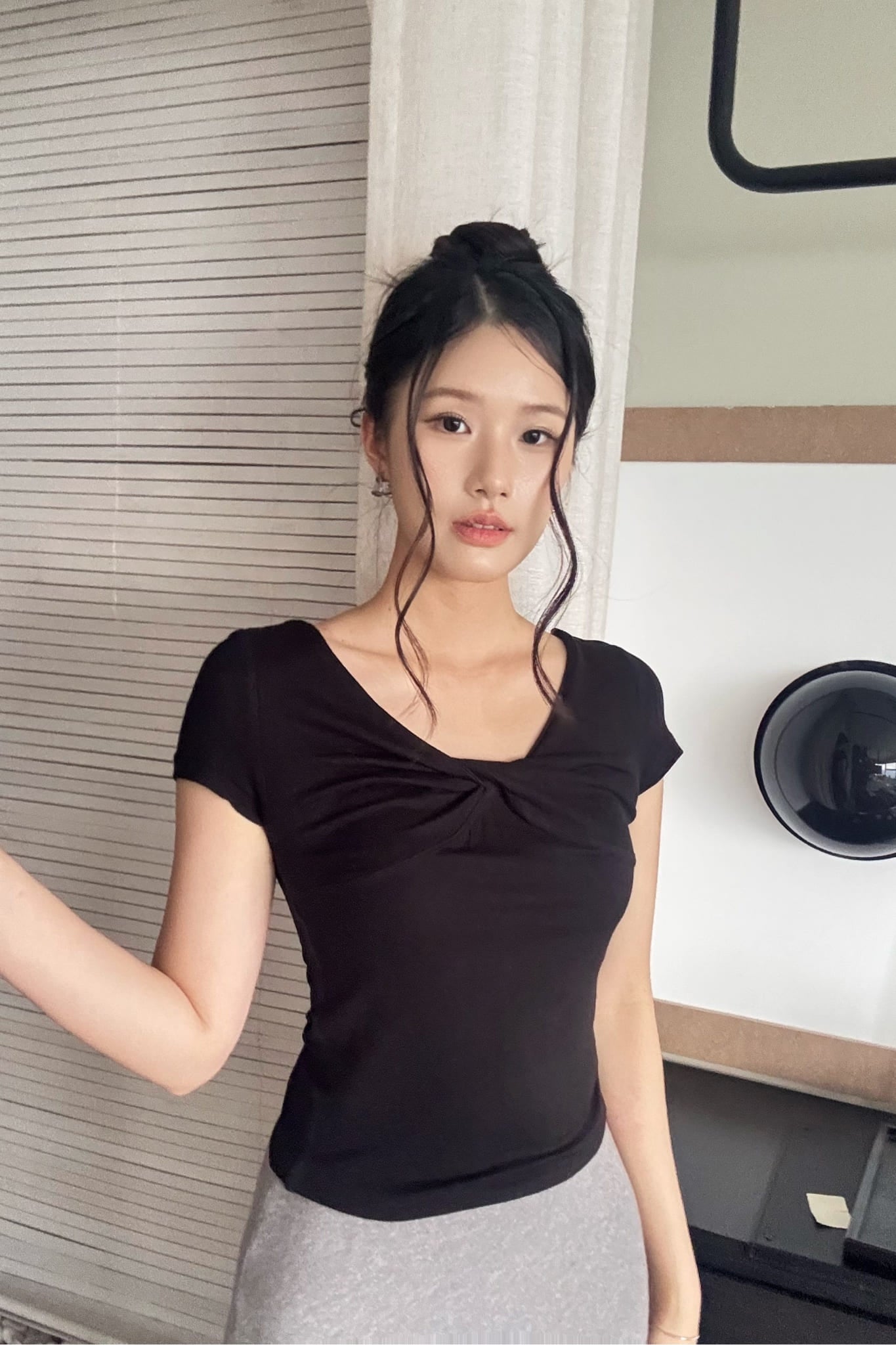 Roche Tee - Black