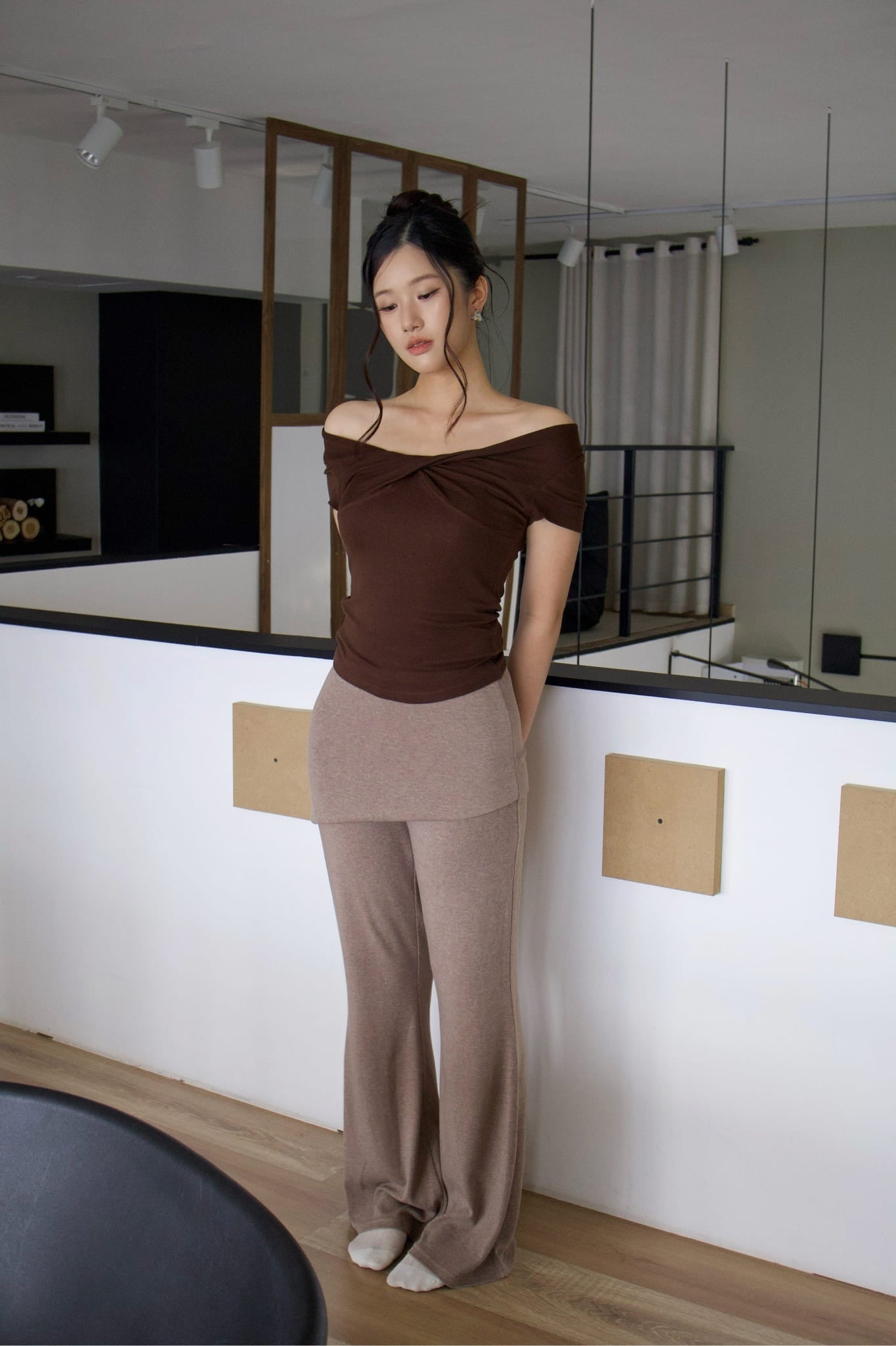 Roche Tee - Brown