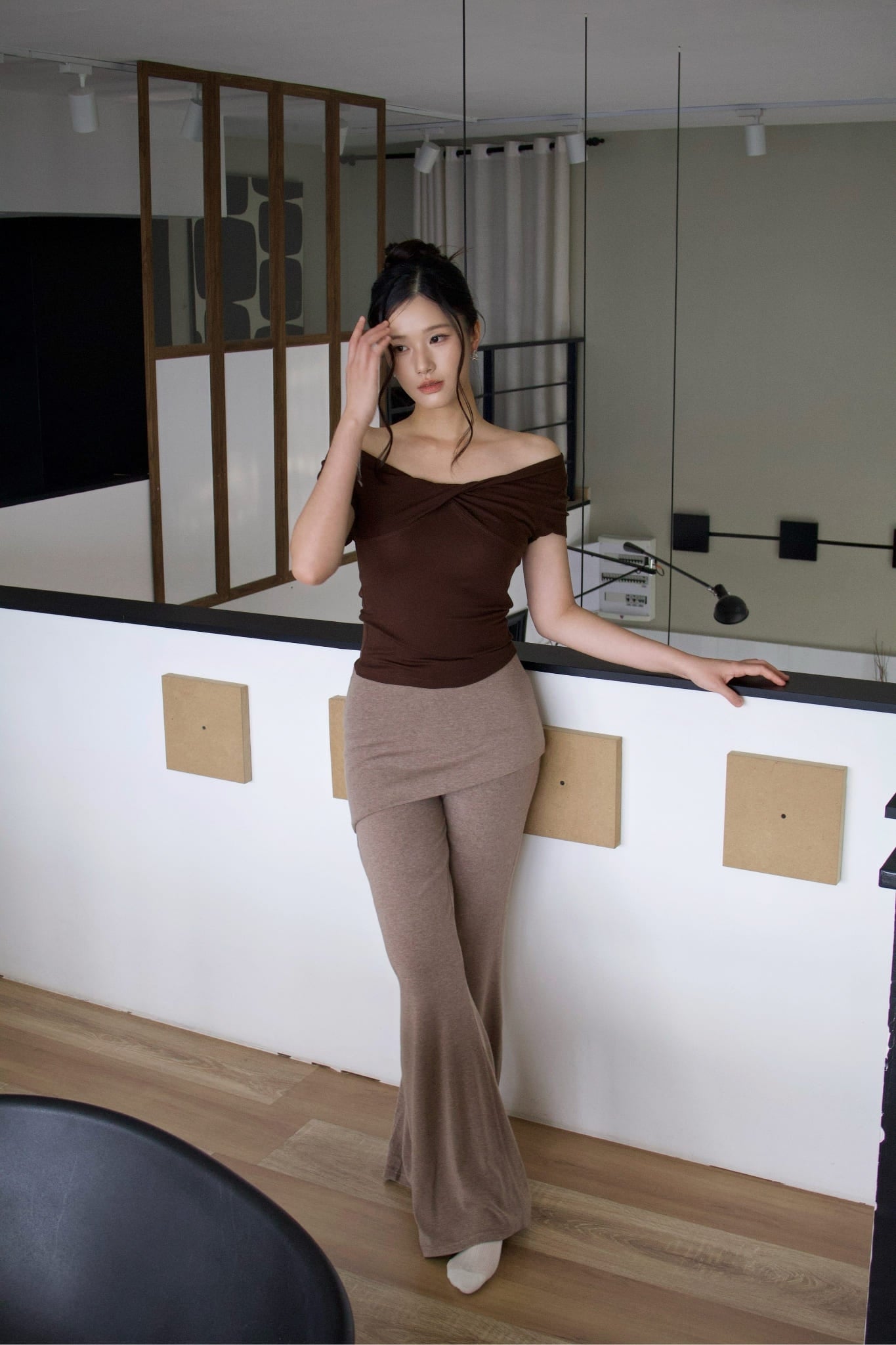 Roche Tee - Brown