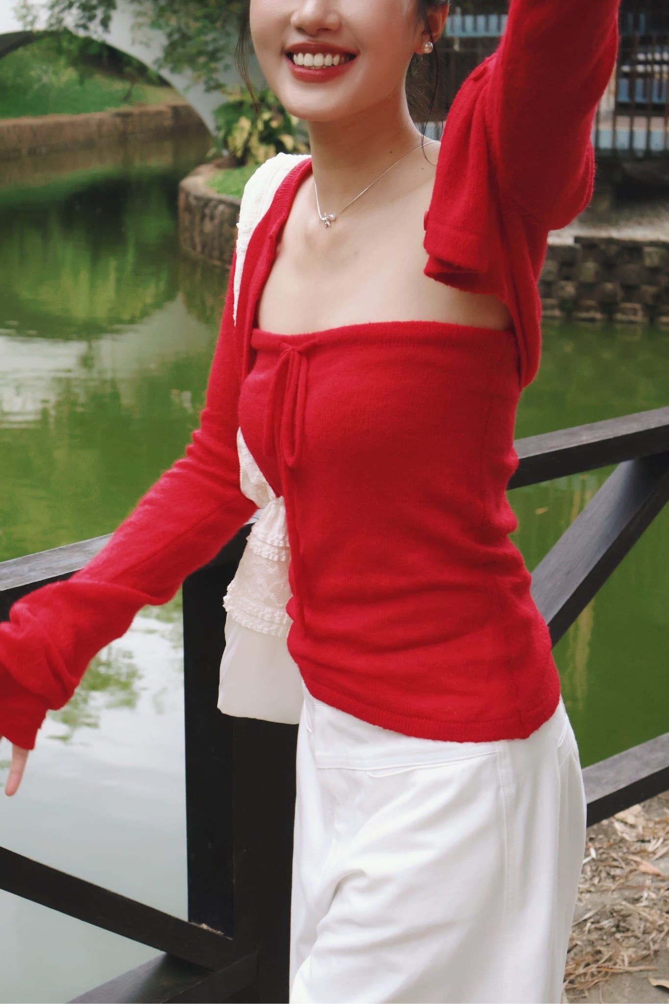 Scarlet Twinset